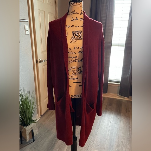 Sold - Sold - NWT- Treasure & Bond Deep Red/Orange Open Front - Picture 3 of 15